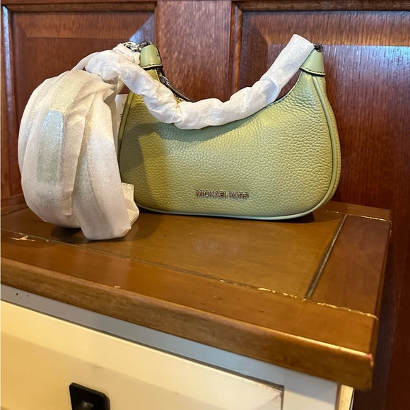 Michael Kors Mini Zip Pouchette Crossbody - Picture 1 of 4